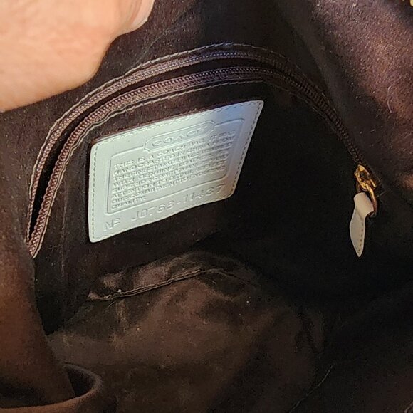 COACH J0768-11437 Signature Duff Bucket Shoulder Bag - Picture 15 of 16